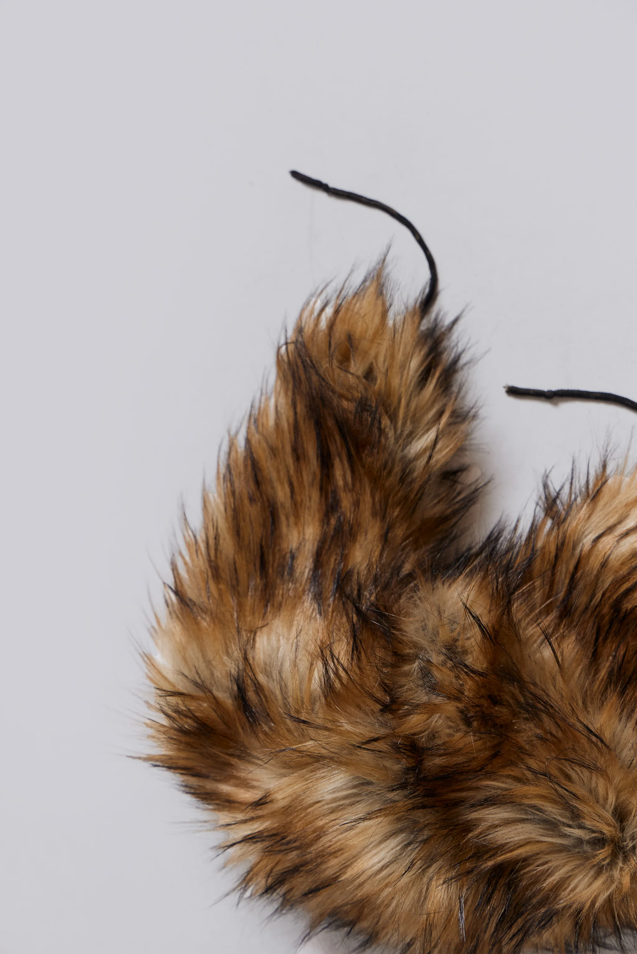 Blonde Fur Trapper Hat - Image 5