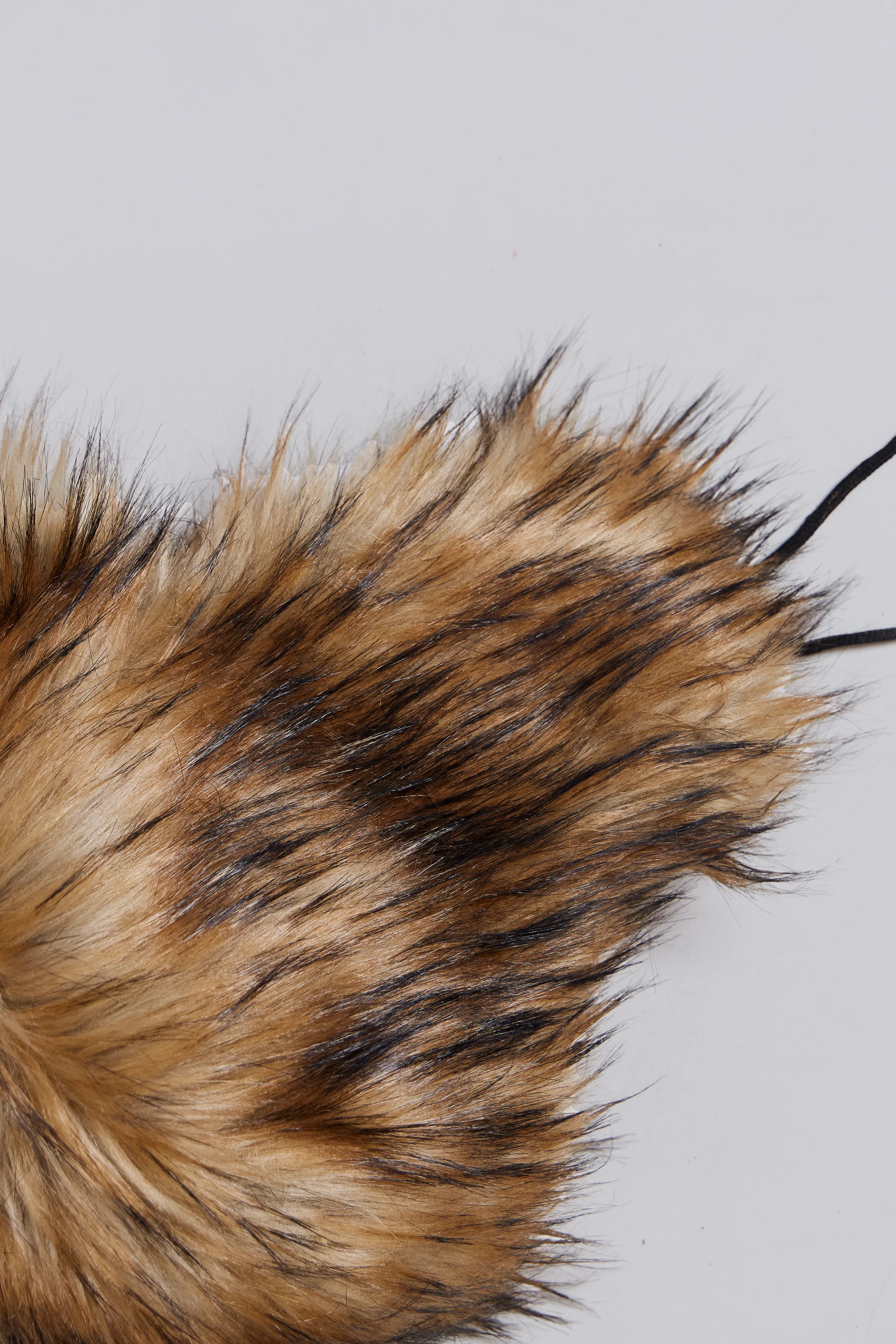 Blonde Fur Trapper Hat - Image 7