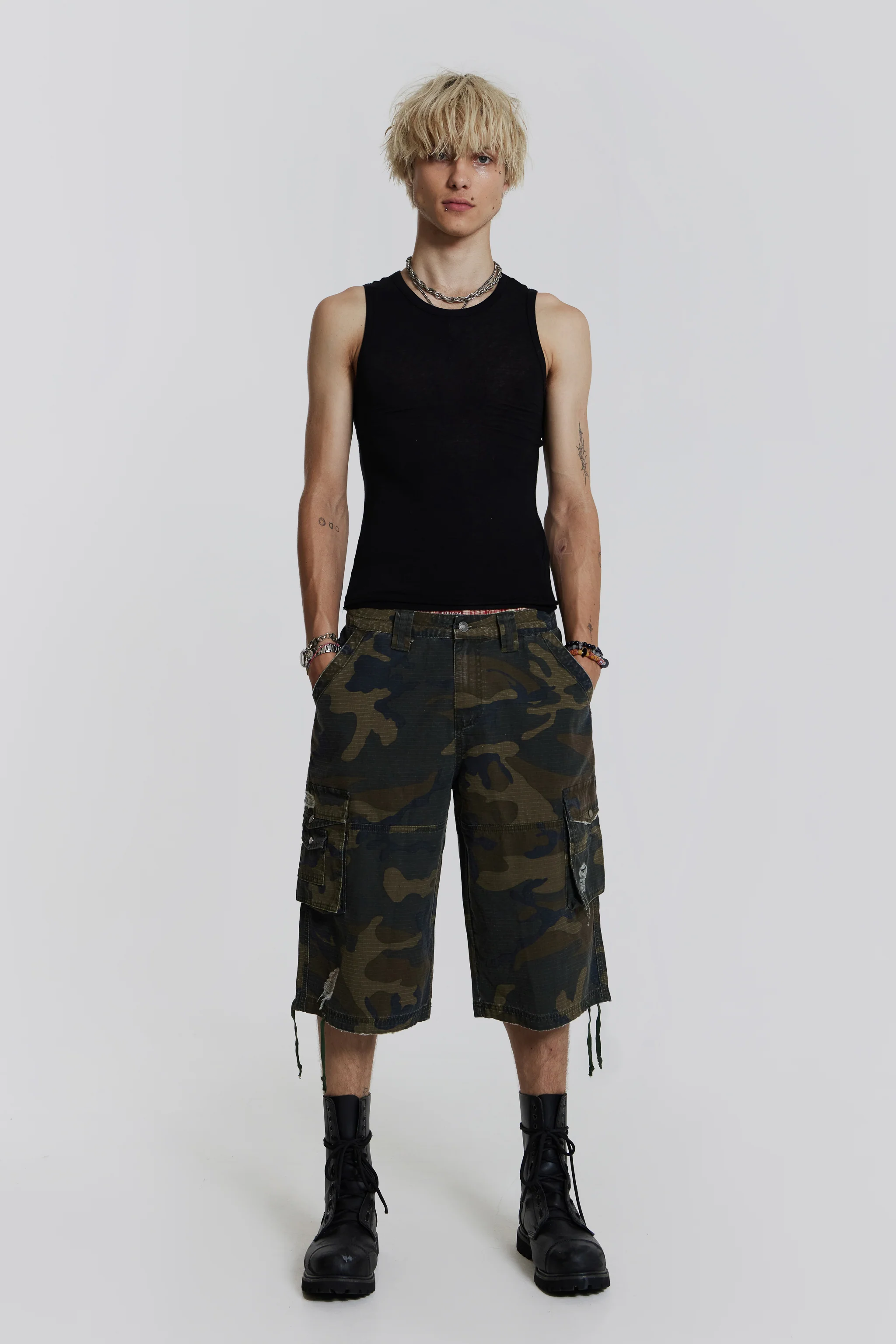 Guerilla Camo Baggy Shorts - Image 13
