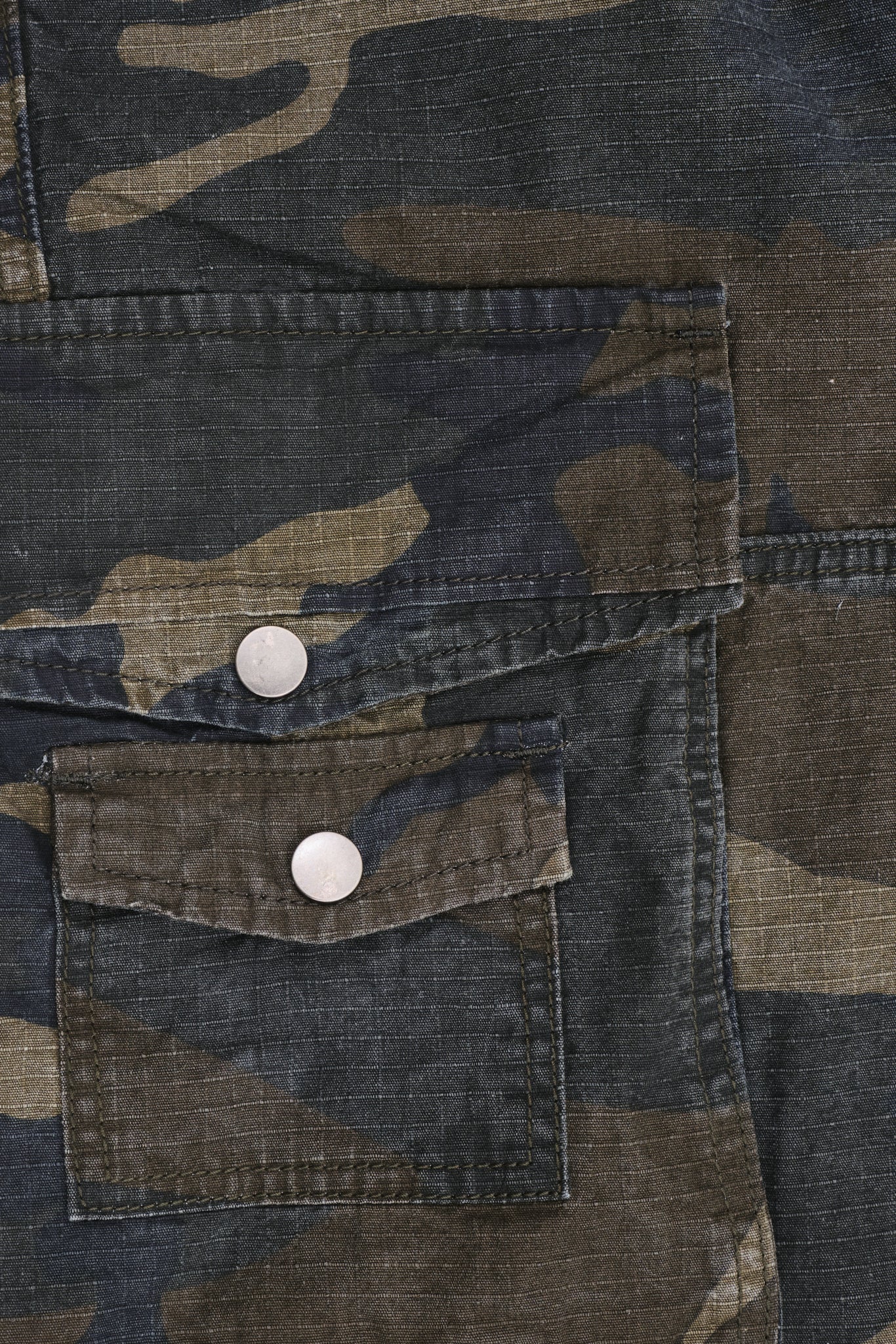 Guerilla Camo Baggy Shorts - Image 5