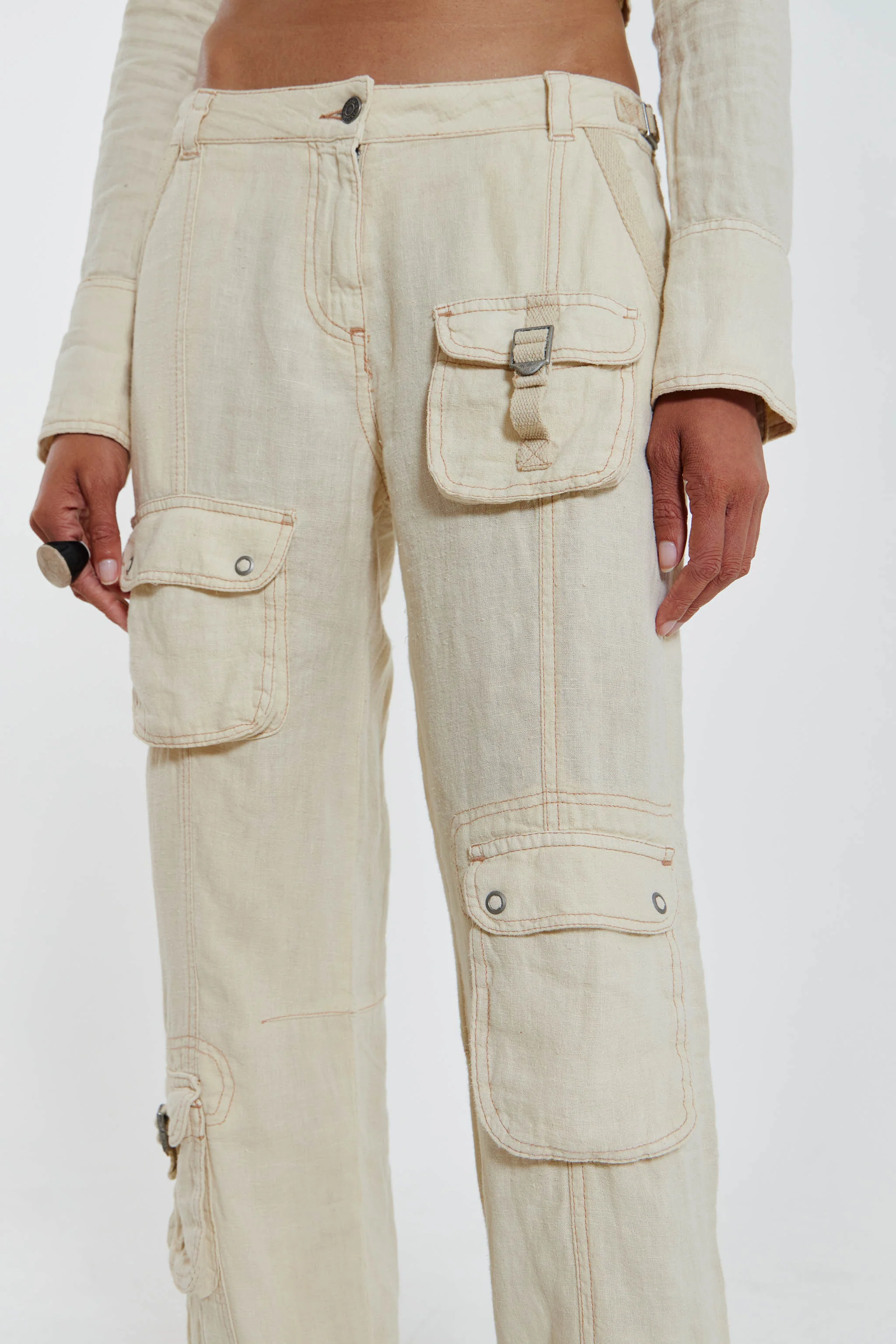 Santal Linen Cargo Trousers - Image 4