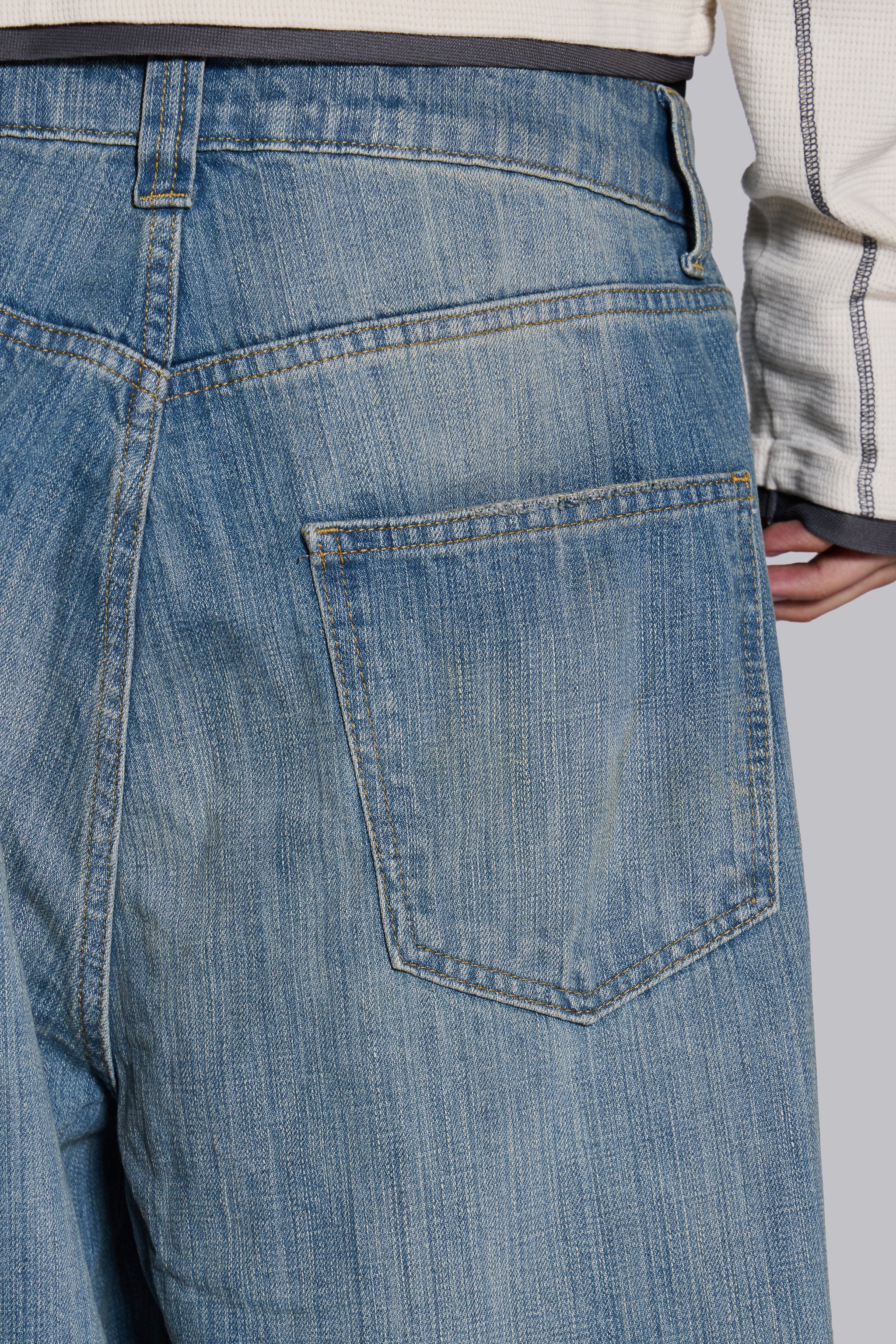Light Wash Slub XL Colossus Jeans - Image 4